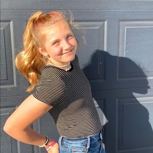 forever 21 black and white striped shirt